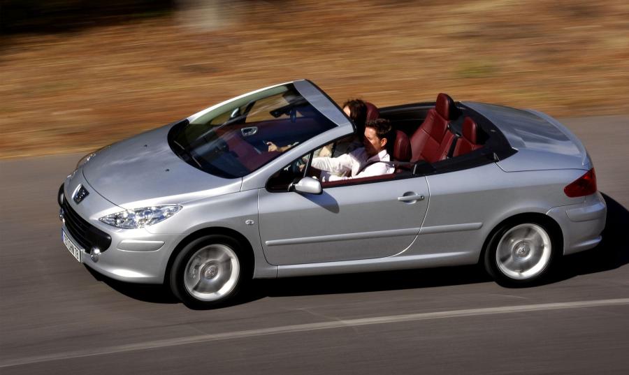  Peugeot 307 CC 2005 года  (фото 9 из 31)